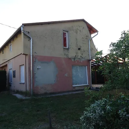 Boglarka Apartman Ferienhaus *